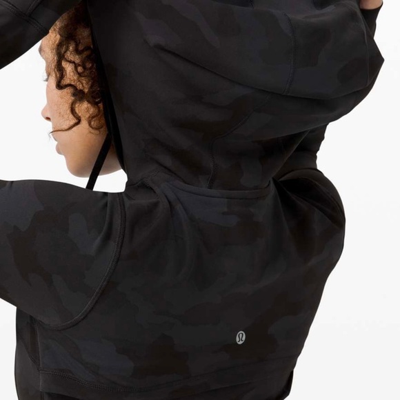 Lululemon define zip up - Picture 2 of 4